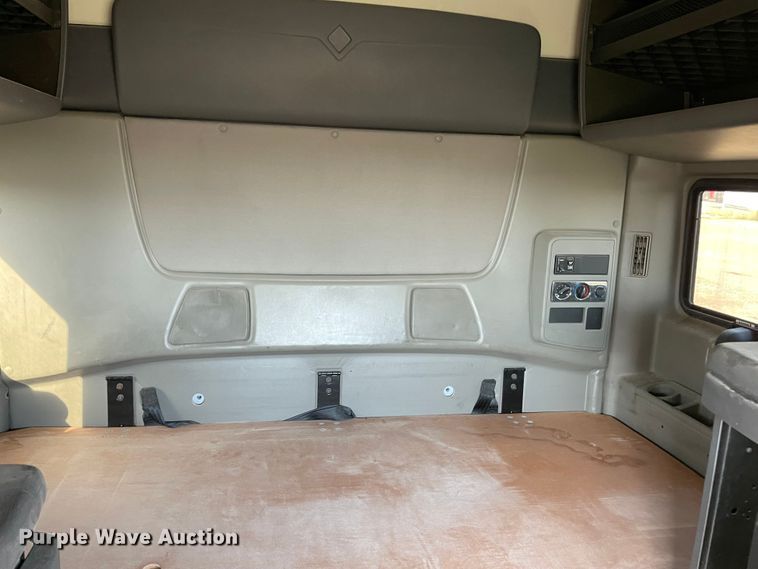 image for item MR9410 2012 International ProStar  semi truck