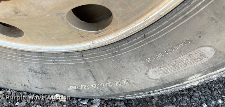 image for item MR9410 2012 International ProStar  semi truck