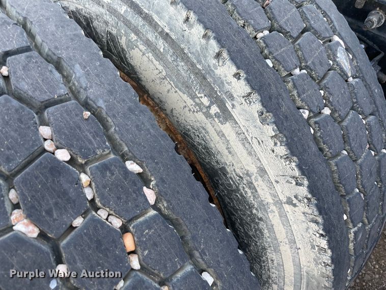 image for item MR9410 2012 International ProStar  semi truck