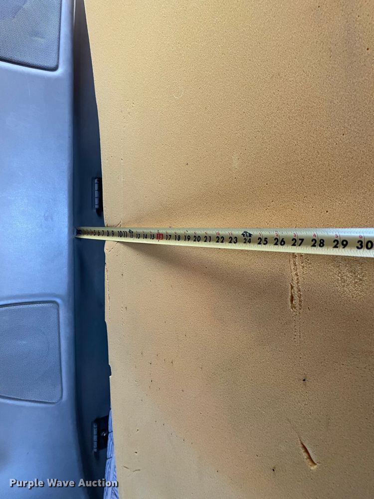 image for item MR9411 2013 International Lonestar  semi truck