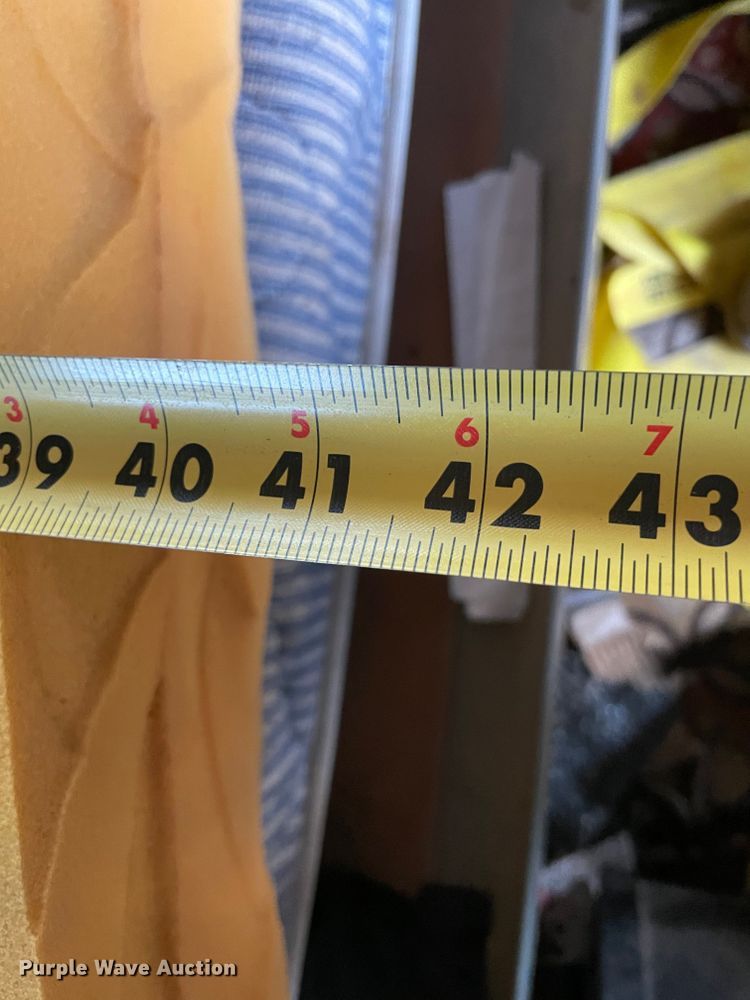 image for item MR9411 2013 International Lonestar  semi truck