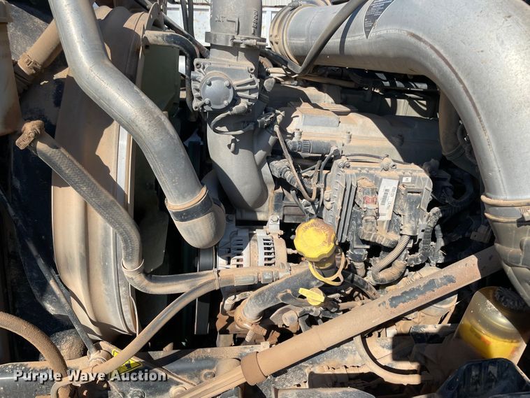 image for item MR9411 2013 International Lonestar  semi truck