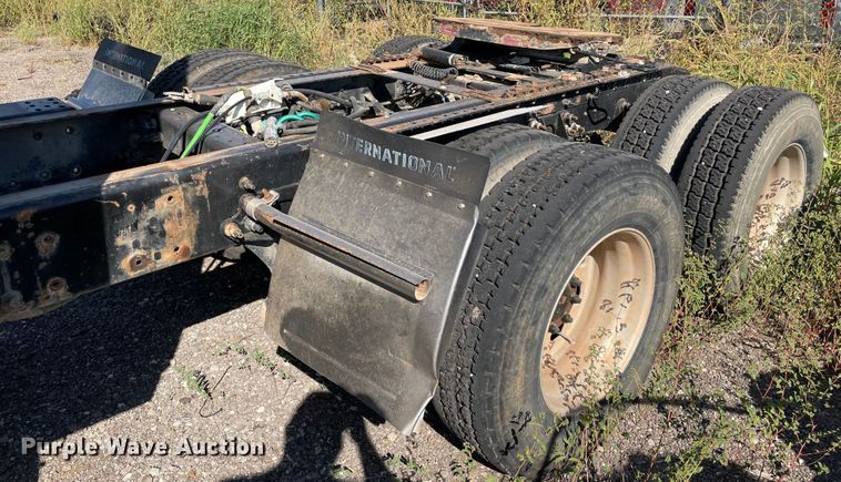 image for item MR9411 2013 International Lonestar  semi truck