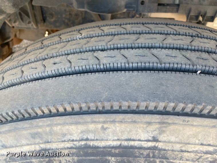 image for item MR9411 2013 International Lonestar  semi truck