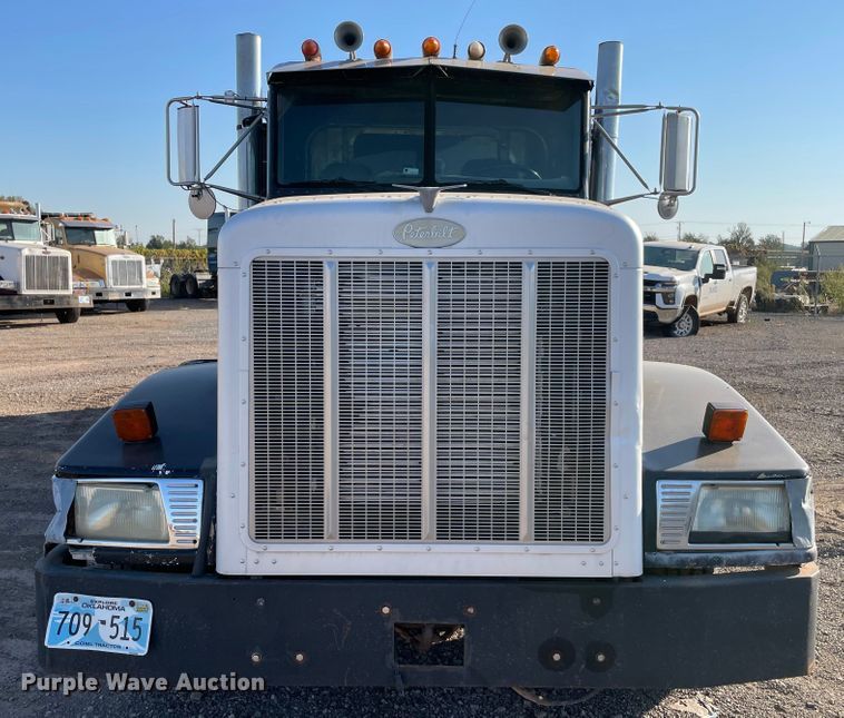image for item MR9412 1994 Peterbilt 377  dump truck