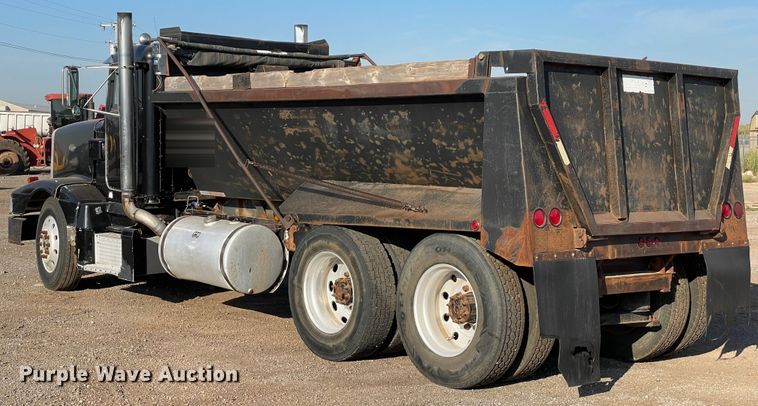 image for item MR9412 1994 Peterbilt 377  dump truck