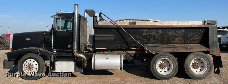 image for item MR9412 1994 Peterbilt 377  dump truck