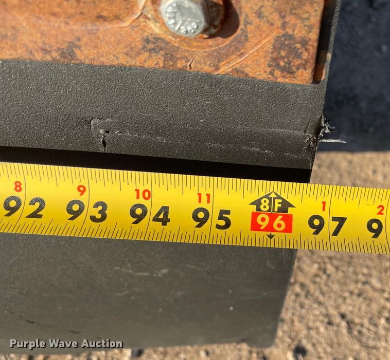 image for item MR9412 1994 Peterbilt 377  dump truck