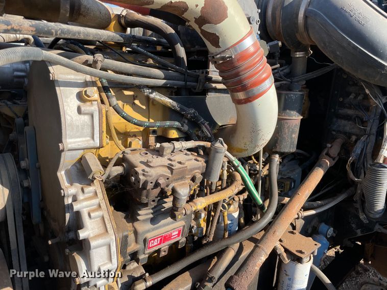 image for item MR9412 1994 Peterbilt 377  dump truck