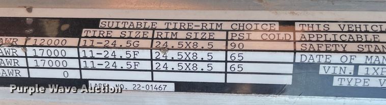 image for item MR9412 1994 Peterbilt 377  dump truck