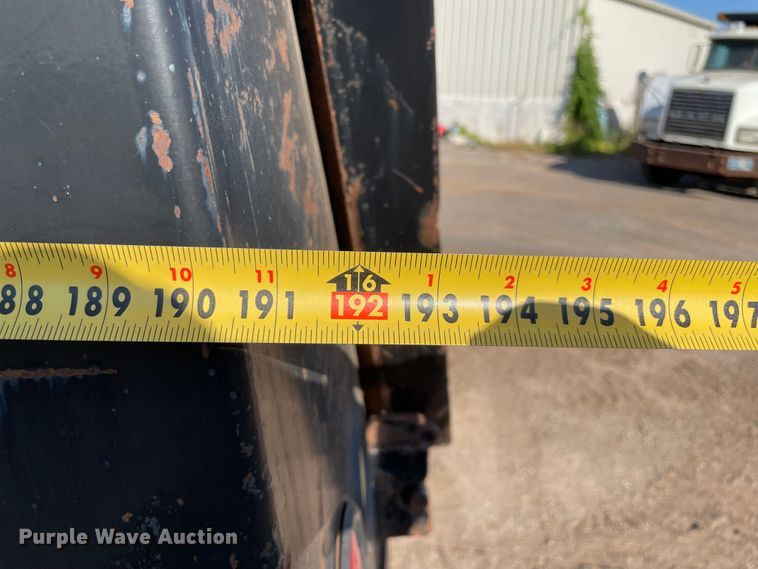 image for item MR9413 1998 Peterbilt 377  dump truck