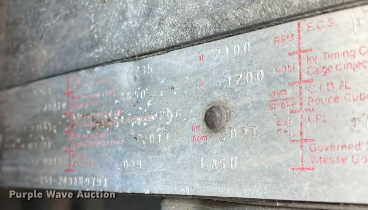 image for item MR9413 1998 Peterbilt 377  dump truck