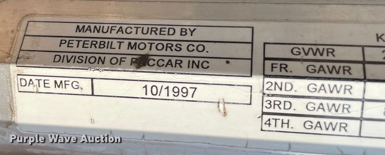 image for item MR9413 1998 Peterbilt 377  dump truck