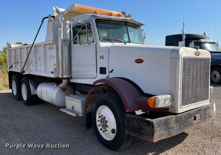 image for item MR9414 1989 Peterbilt 378  dump truck