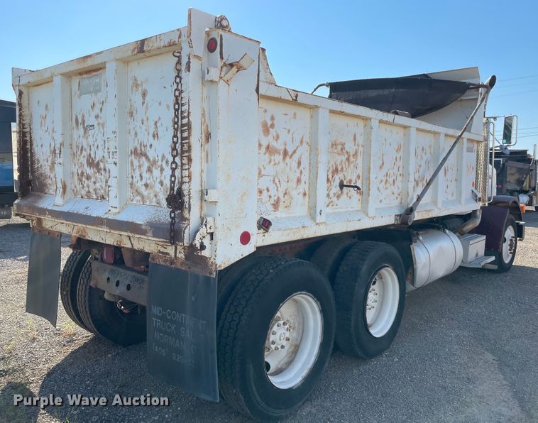 image for item MR9414 1989 Peterbilt 378  dump truck