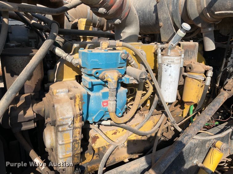 image for item MR9414 1989 Peterbilt 378  dump truck