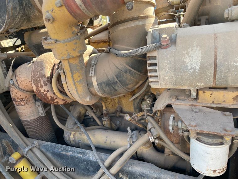 image for item MR9414 1989 Peterbilt 378  dump truck