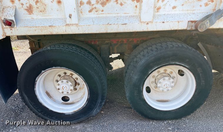 image for item MR9414 1989 Peterbilt 378  dump truck