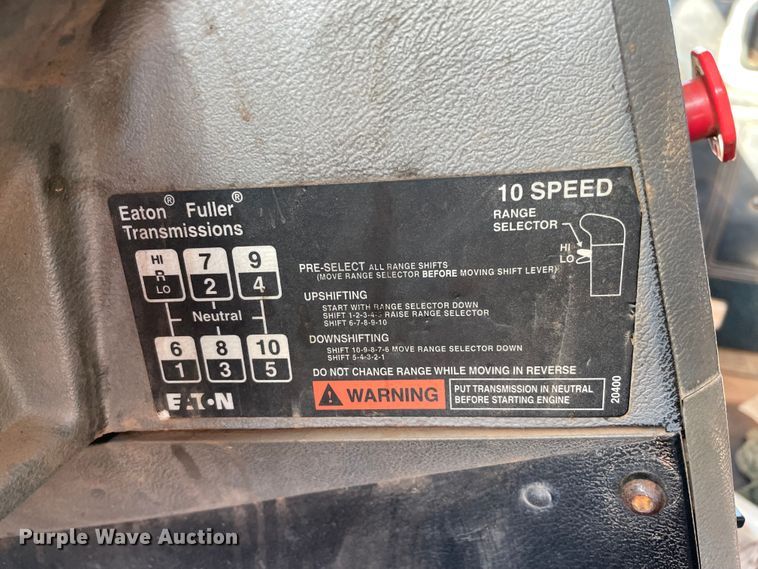 image for item MR9415 2000 Mack CH613  dump truck