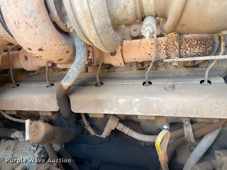 image for item MR9415 2000 Mack CH613  dump truck