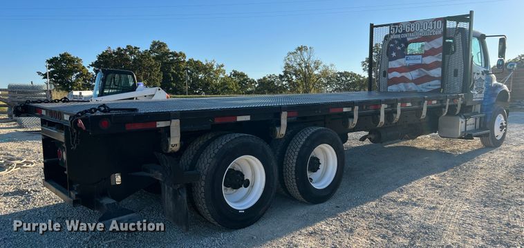 image for item MR9915 2015 Freightliner Business Class M2  flatbed truck