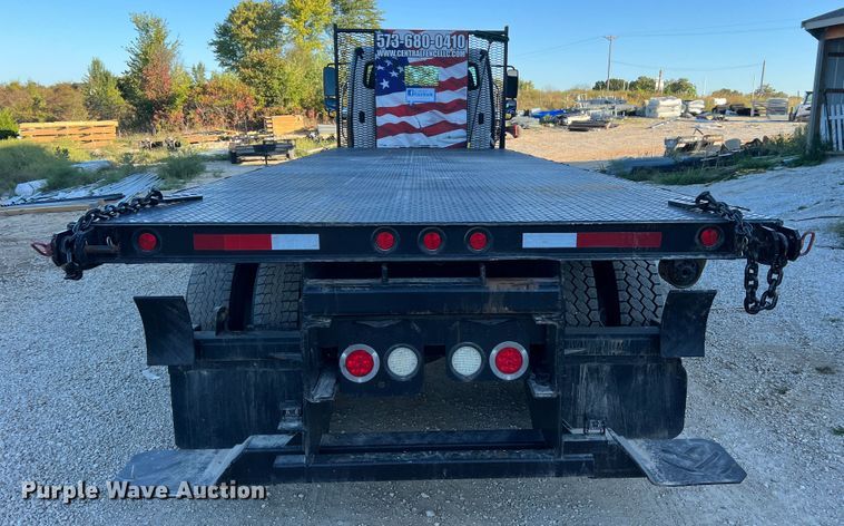 image for item MR9915 2015 Freightliner Business Class M2  flatbed truck