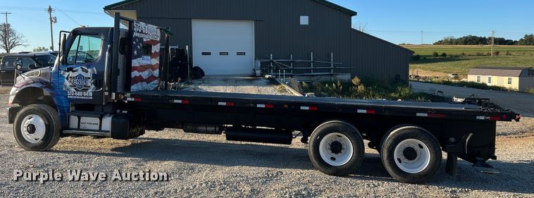 image for item MR9915 2015 Freightliner Business Class M2  flatbed truck