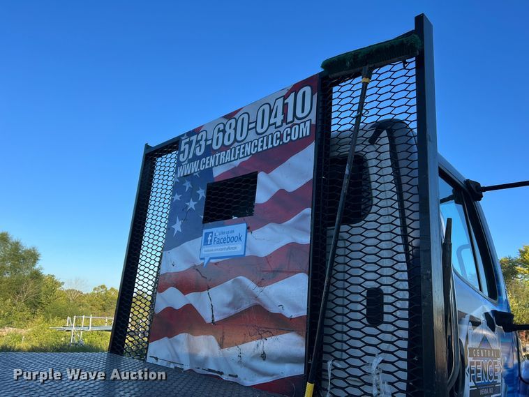 image for item MR9915 2015 Freightliner Business Class M2  flatbed truck