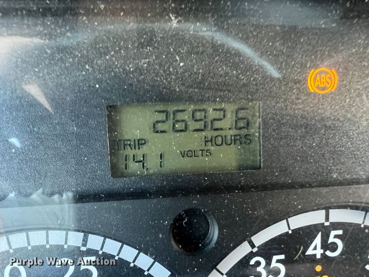 image for item MR9915 2015 Freightliner Business Class M2  flatbed truck