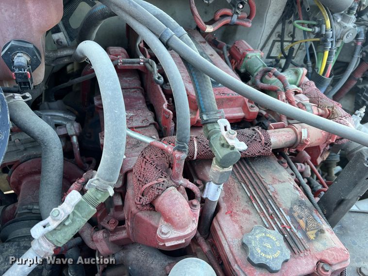 image for item MR9915 2015 Freightliner Business Class M2  flatbed truck