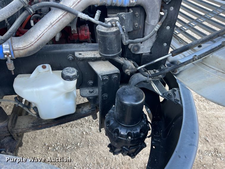 image for item MR9915 2015 Freightliner Business Class M2  flatbed truck