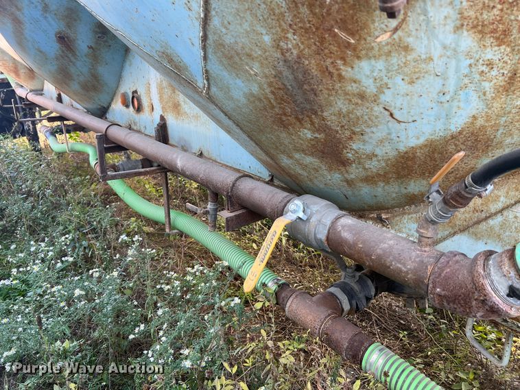 image for item MR9940 1978 Freuhauf  pneumatic dry bulk trailer