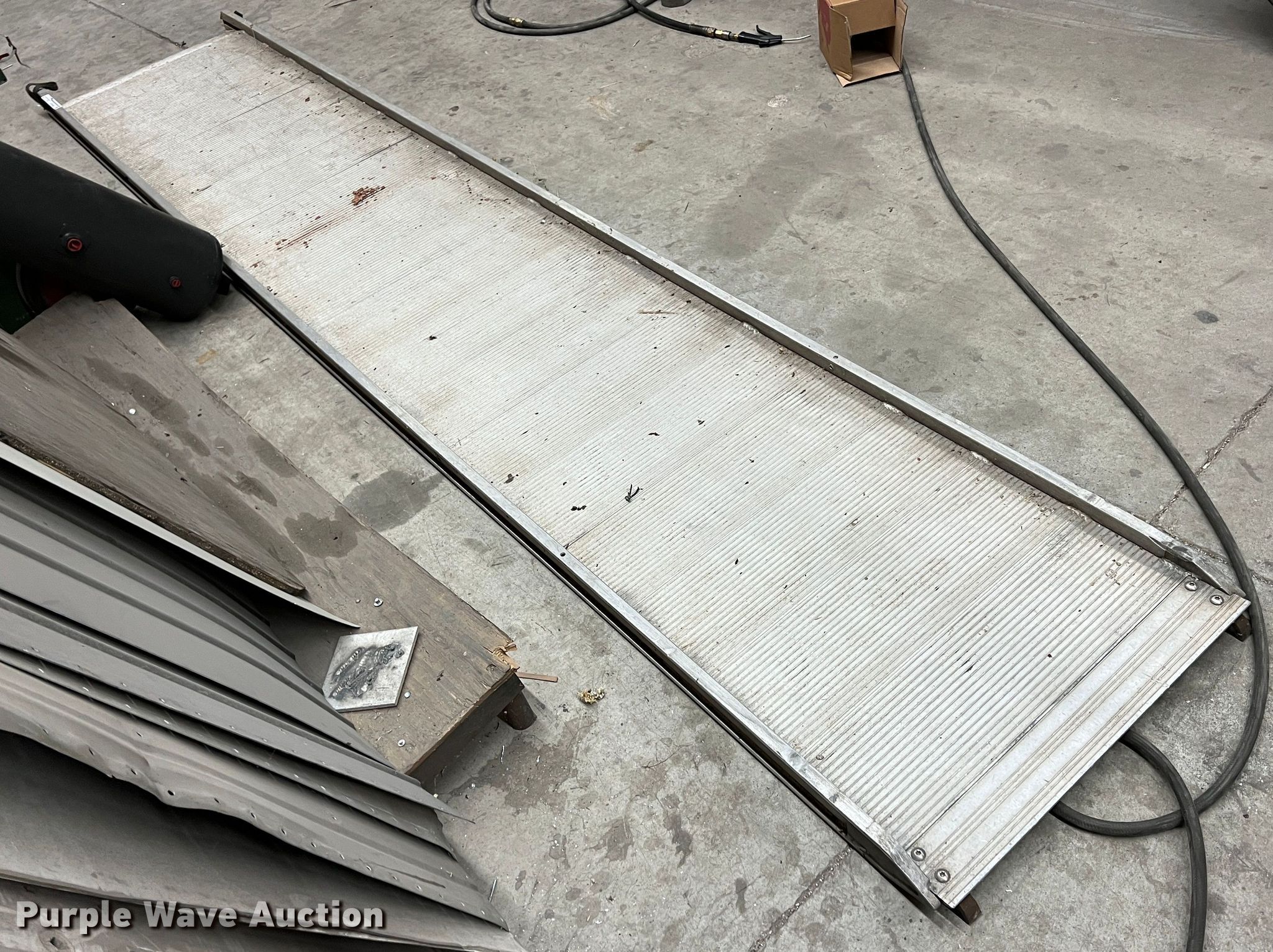 Aluminum slider ramp in Joplin, MO | Item HX9989 sold | Purple Wave