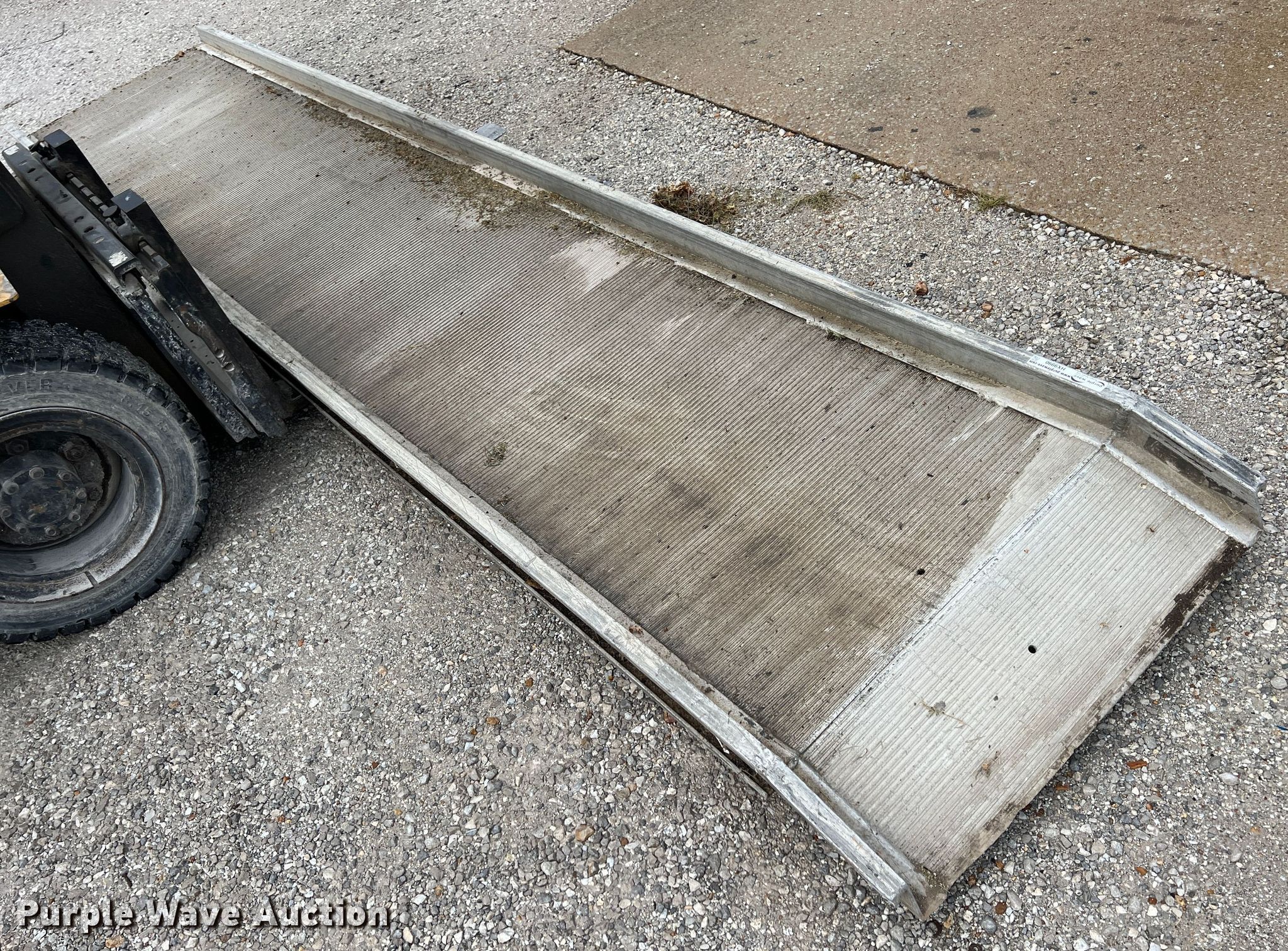Aluminum slider ramp in Joplin, MO | Item HX9990 sold | Purple Wave