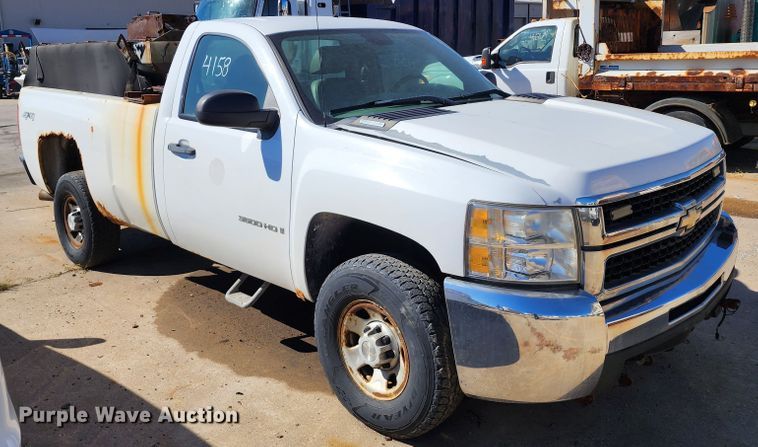 image for item DC6182 2009 Chevrolet Silverado 3500HD  pickup truck