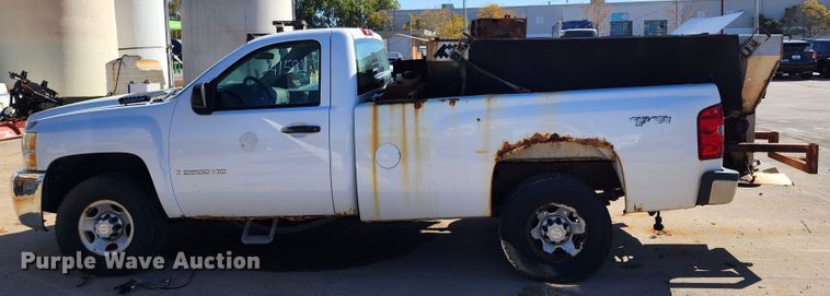 image for item DC6182 2009 Chevrolet Silverado 3500HD  pickup truck
