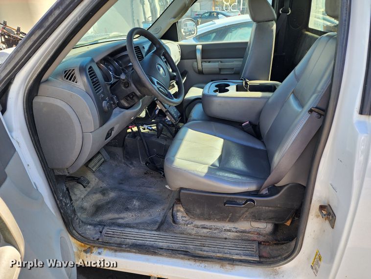 image for item DC6182 2009 Chevrolet Silverado 3500HD  pickup truck