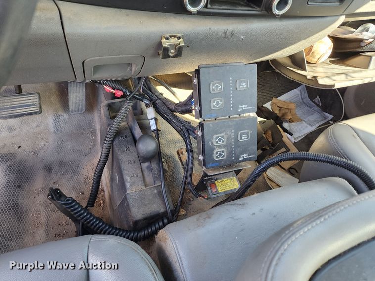 image for item DC6182 2009 Chevrolet Silverado 3500HD  pickup truck