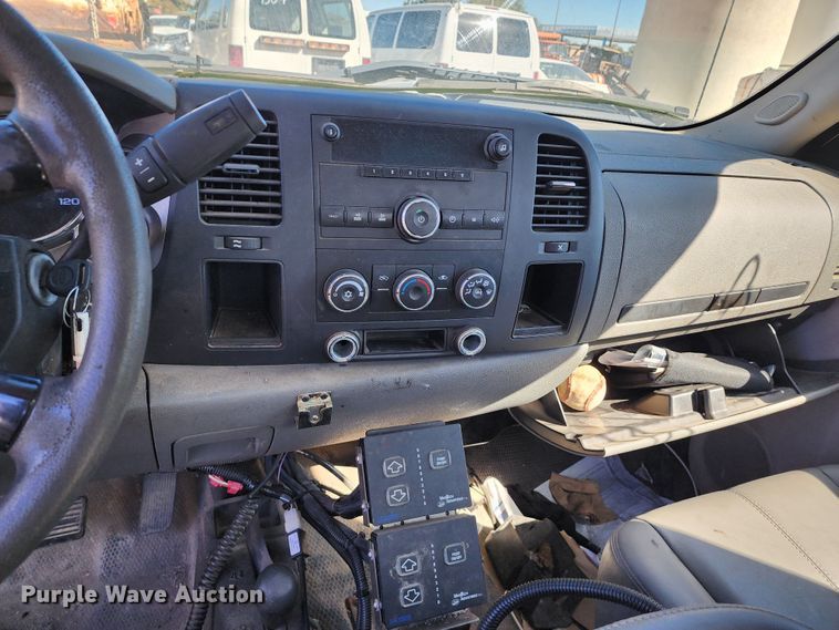 image for item DC6182 2009 Chevrolet Silverado 3500HD  pickup truck