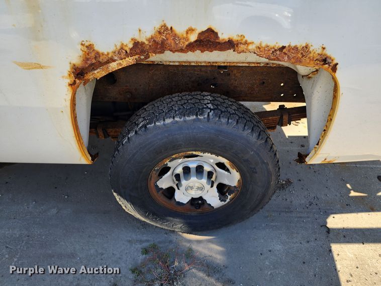 image for item DC6182 2009 Chevrolet Silverado 3500HD  pickup truck