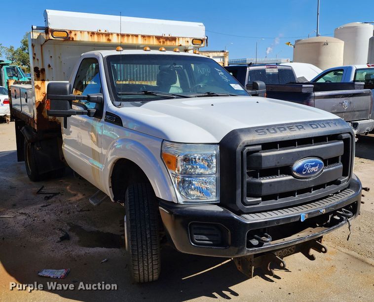 image for item DC6183 2011 Ford F350 Super Duty XL  dump bed pickup truck