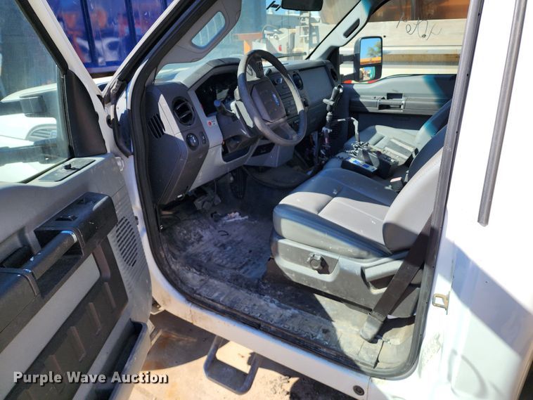 image for item DC6183 2011 Ford F350 Super Duty XL  dump bed pickup truck