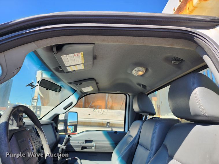 image for item DC6183 2011 Ford F350 Super Duty XL  dump bed pickup truck