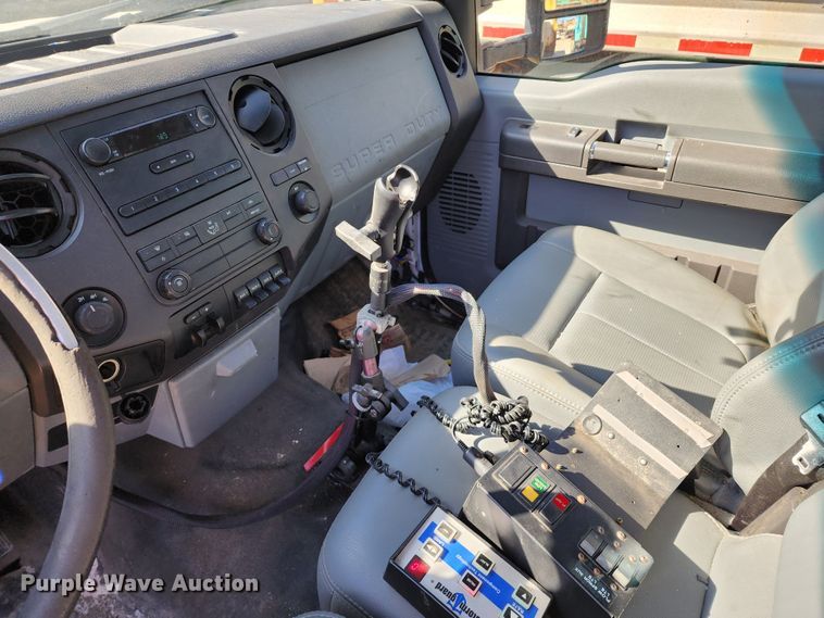 image for item DC6183 2011 Ford F350 Super Duty XL  dump bed pickup truck