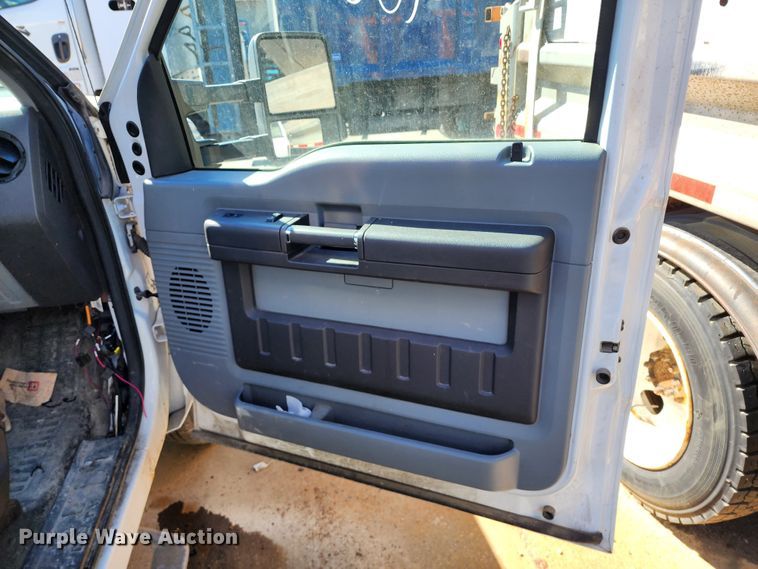 image for item DC6183 2011 Ford F350 Super Duty XL  dump bed pickup truck