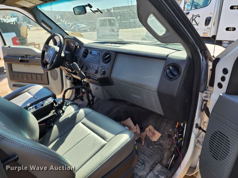 image for item DC6183 2011 Ford F350 Super Duty XL  dump bed pickup truck