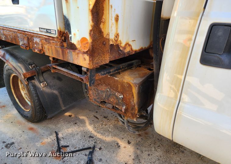 image for item DC6183 2011 Ford F350 Super Duty XL  dump bed pickup truck