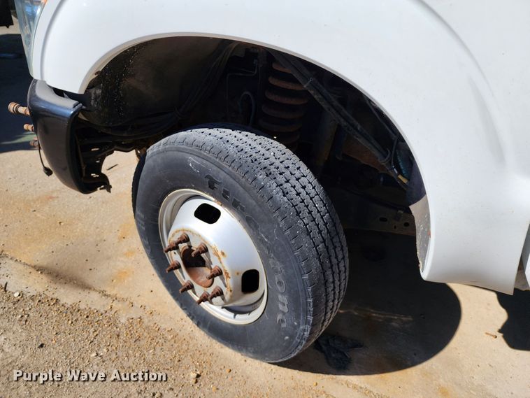 image for item DC6183 2011 Ford F350 Super Duty XL  dump bed pickup truck