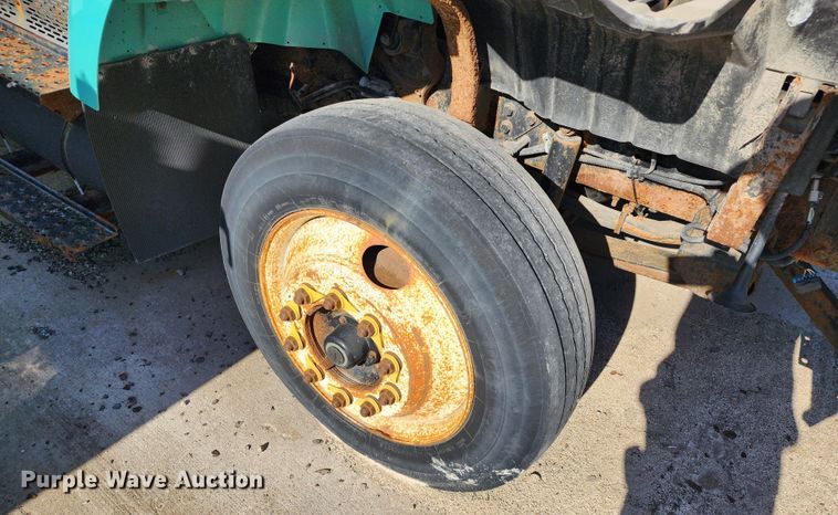 image for item DC6184 2007 International 7300  dump truck