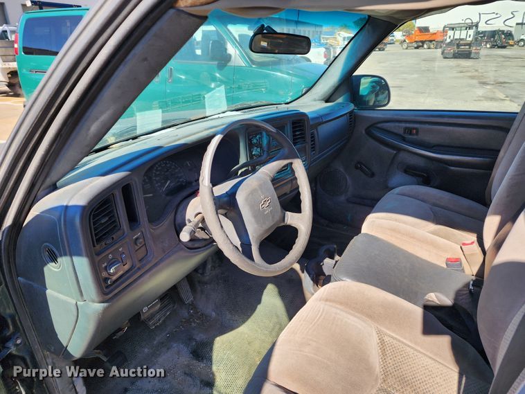image for item DC6185 2002 Chevrolet Silverado 1500  pickup truck